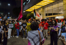 “Chega de chacina”: Protesto em Natal contra megaoperação que resultou em mais de 120 mortos